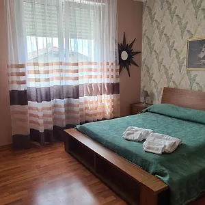 2* Couette-café Regina